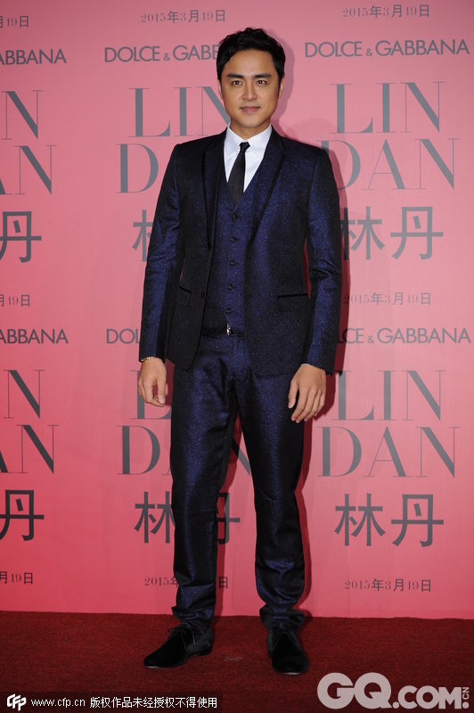 上海，明道出席Dolce & Gabbana X 林丹欢庆派对。
