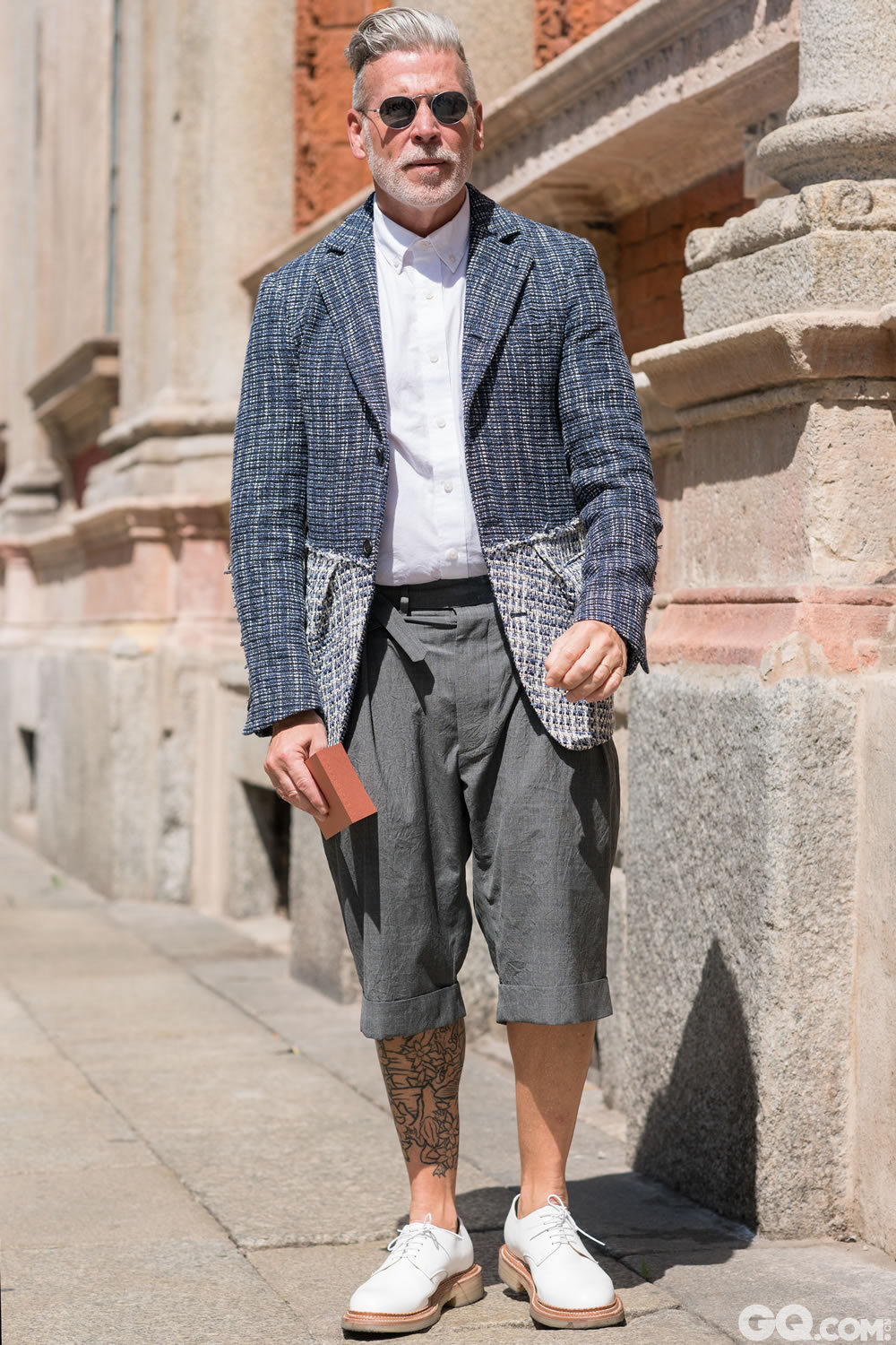 Nick
Look: Wooster + Lardini
Shoes: Wooster x Grenson

Inspiration: I wanted to create an elegant but modern man
(我想塑造一个优雅现代的男士形象)