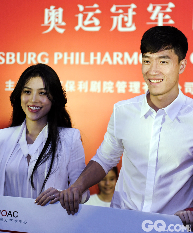2014年9月，刘翔与葛天在上海市普陀区政局领证结婚。当初没有传出半点风声，使得粉丝们都一头雾水。9月11日，夫妇俩在上海参加”音乐盲童赠票“的公益活动。