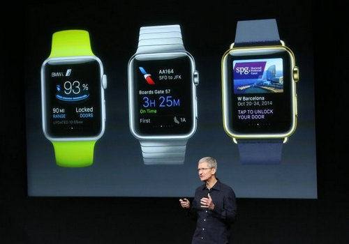 在2015年3月将发售的Apple Watch，被媒体曝光了千万次，终于千呼万唤始出来了。虽然一切都是“纸上谈兵”，但从图片我们还是能看出，苹果的Apple Watch无论是外形或功能，都是近来很有诚意的产品。