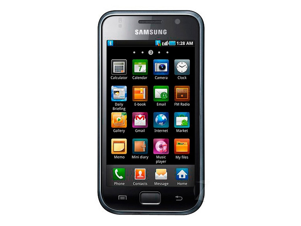 NO.1三星Galaxy S
2010年3月23日三星Galaxy S系列的第一款作品——三星Galaxy S发布，作为一切的开始，一经推出就向全世界110多个国家发售。机身采用的是塑料材质，外形不是很时尚，屏幕大小为4英寸，材质是480×800 Super AMOLED屏，下方有长方形的home键。处理器是1Ghz蜂鸟处理器，前后摄像头像素分别是30万和500万，现在看来简直弱爆了，不过在当时可以很高端的。
