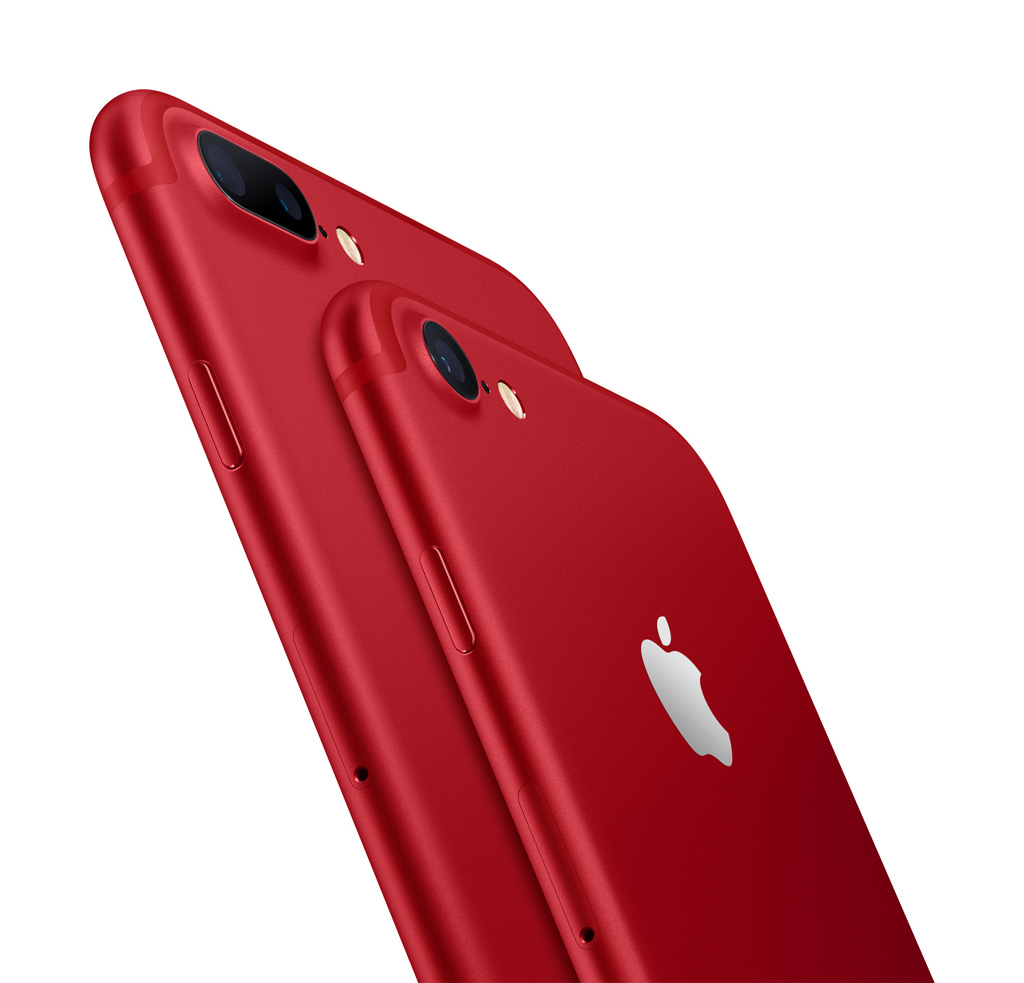 NO.4苹果iPhone 7 Plus
去年9月份发布的iPhone7plus，主打的也是双摄拍照、高颜值，外加iOS系统。把它放在上个月的新机主要是因为其新出的红色版本。除了颜色的差别外，大部分内部的硬件配置基本没变，仍然是5.5英寸1080P全高清大，苹果A10四核处理器和前置700万和后置双1200万像素摄像头组合。加上最近发布的红色版，iPhone7 plus一共有6中配色。
参考价格：7188元
