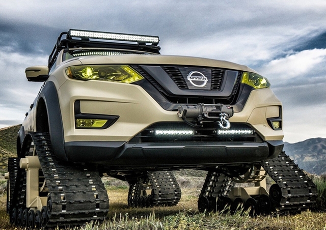 Nissan在今年极其大胆地提出了Rogue SUV的改装计划，把车胎换成了由 American Track Truck 公司出品的 DOMINATOR 履带，以应付各种严苛地形。