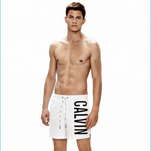 Calvin Klein 2016夏季男士泳裝型錄