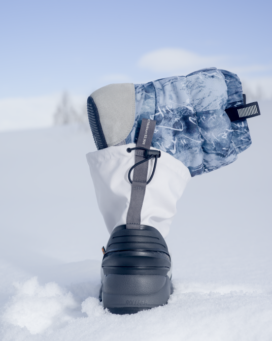 Snow Peak 携手 New Balance TOKYO DESIGN STUDIO 打造最新合作系列，推出全新鞋款「Niobium Concept 3」 高性能两穿设计，革新功能性美学