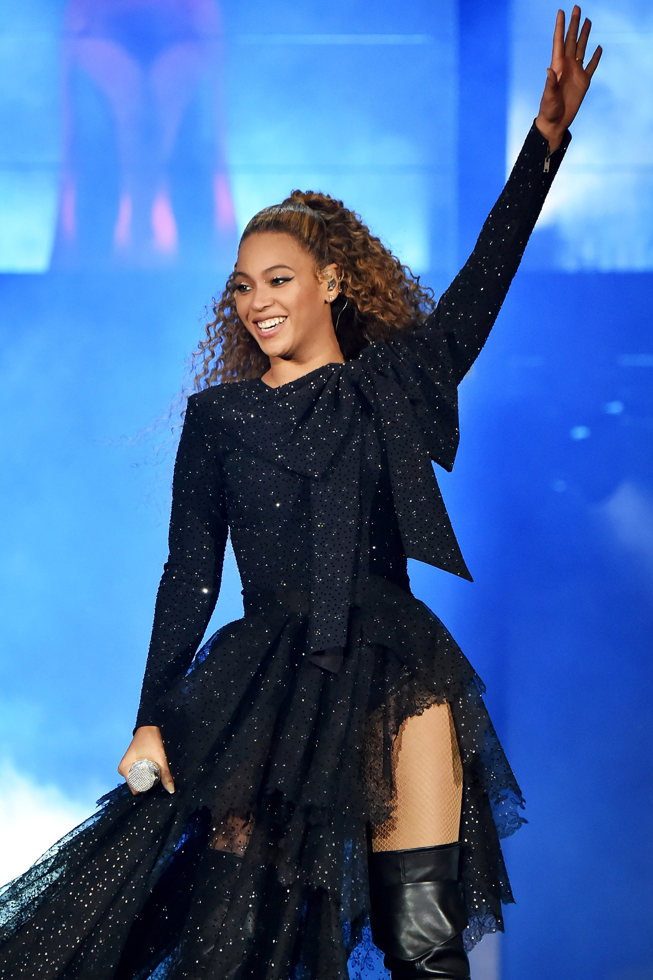 碧昂斯Beyoncé的最佳舞台造型_星话题_名流派对频道_VOGUE时尚网
