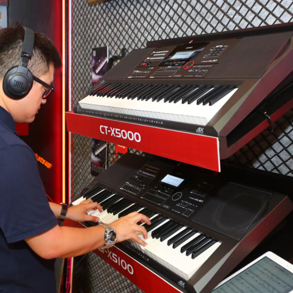 2019 MUSIC CHINA开幕:卡西欧新品发布,DJ OKAWARI现场助阵