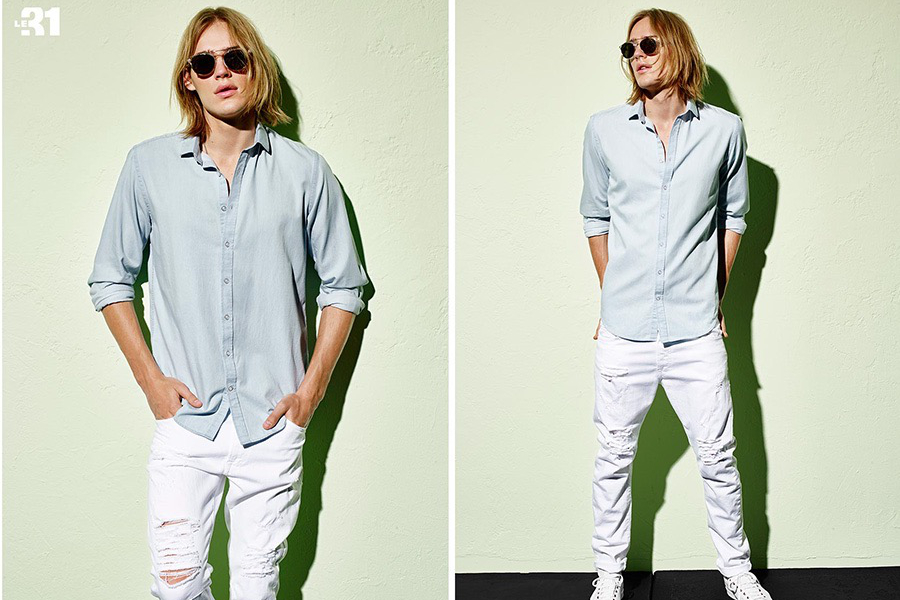 Simons Le 31系列近期推出了一系列男装型录，为夏季男装提供了各种风格的建议。这一系列突出了迈阿密凉爽风格，设计出夏季休闲的必备款男装：磨白牛仔裤、印花T恤，以及条纹短袖衬衫，充满夏日的清爽与活力。