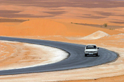 非洲横贯撒哈拉公路壮观风景，浩瀚沙海，精致沙丘，迷人风情，这就是横贯撒哈拉公路。横贯撒哈拉公路，横...