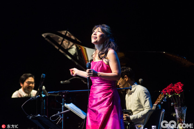 无论是新歌还是旧曲，小野丽莎在2017年的情人节与歌迷相约上海大舞台，相约《Love for you小野丽莎2017情人节上海演唱会》，为大家献上惬意的Bossa Nova。