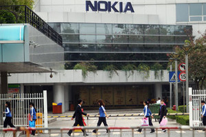 “世界名企”撤离潮？ 微软计划关停诺基亚工厂