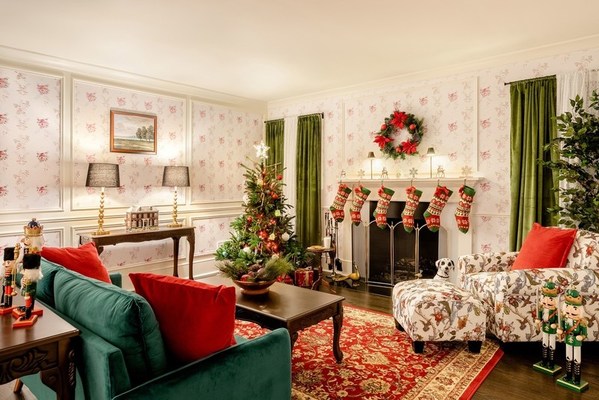 圣诞氛围拉满，Airbnb爱彼迎邀房客住进《小鬼当家》原版取景地