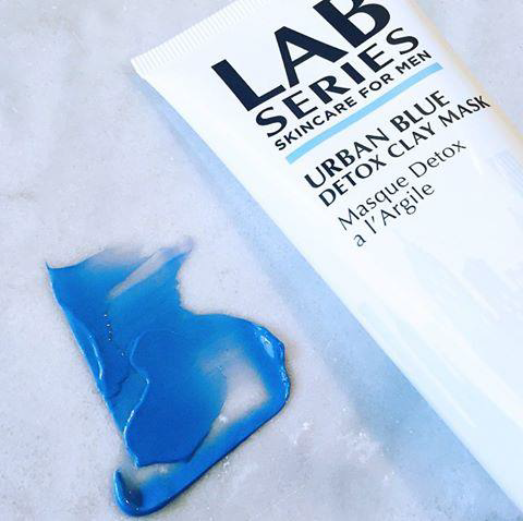 LAB SERIES“蓝”朋友面膜 揭开城市污染的暗沉面具