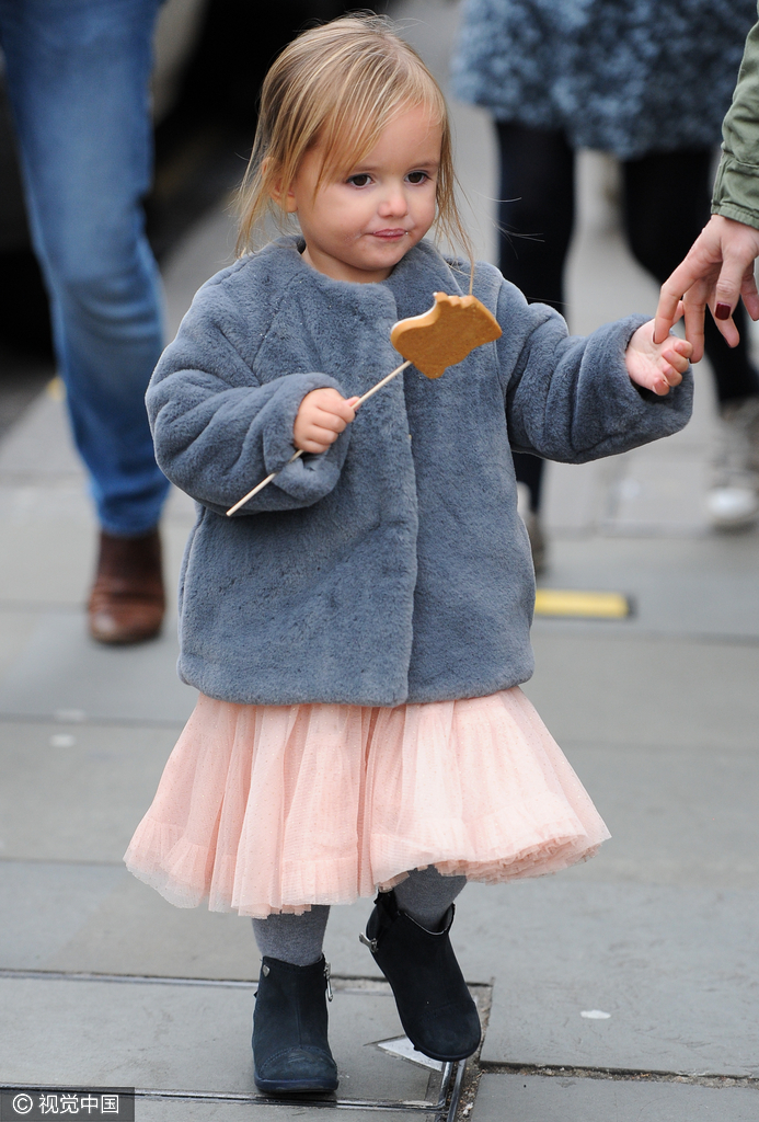 哒sophia,你有没有爱上这个时而可爱,时而奔放,时而冷漠的小公主呢?