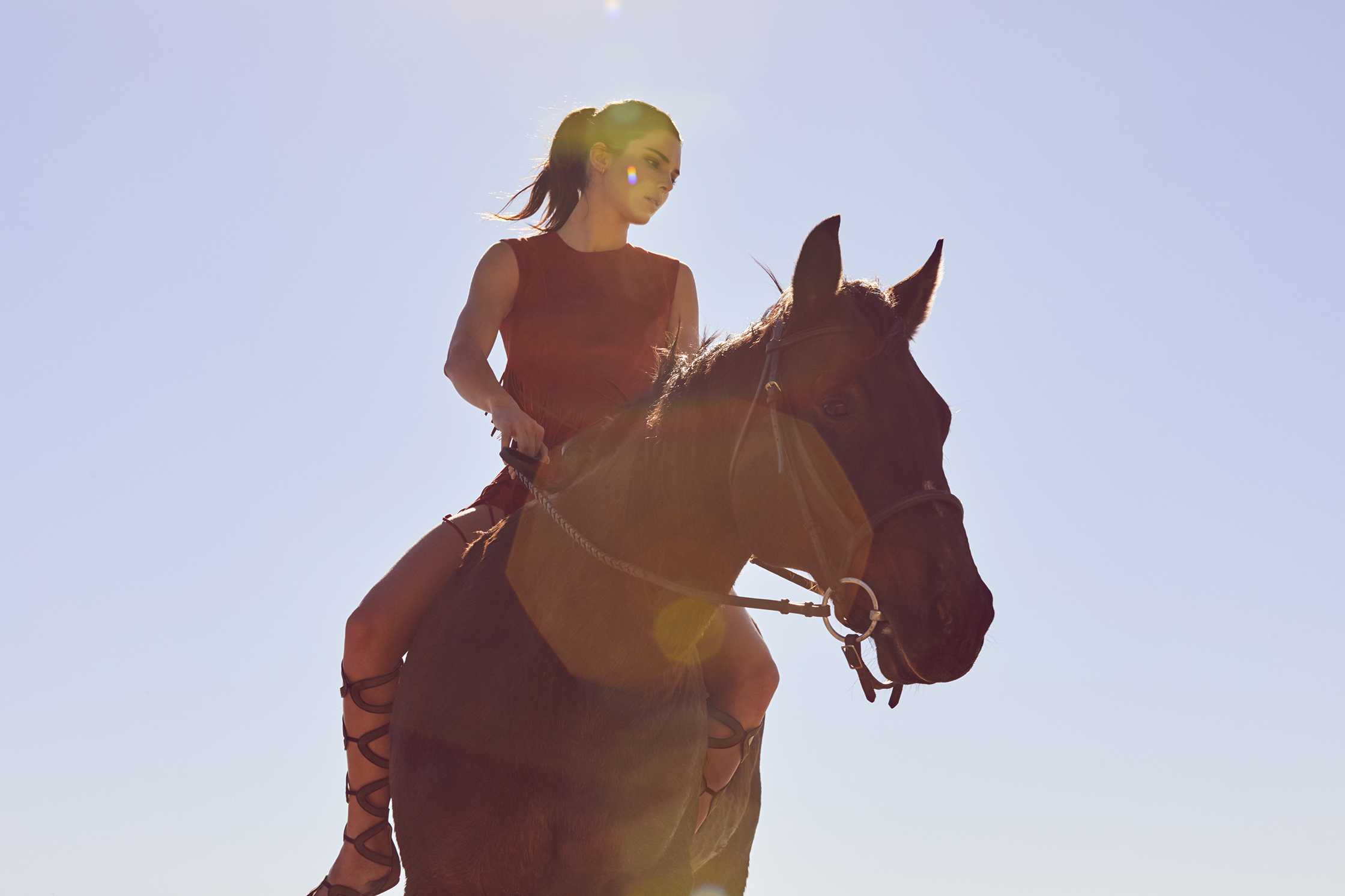 longchamp2019年春季系列kendalljenner倾情出演广告大片驰骋theride