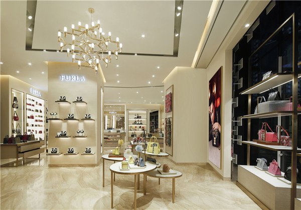 11月28日furla北京王府中环旗舰店隆重揭幕