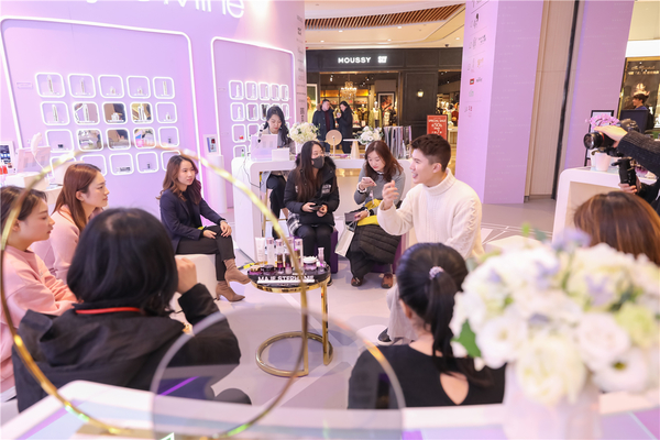 解锁快闪新模式 玛嘉思缇进驻法国知名化妆品零售marionnaud