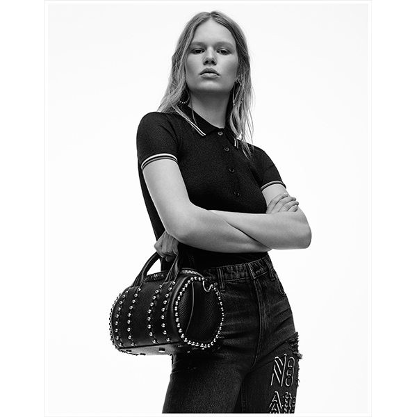 Alexander Wang BALL STUD BAG 系列全新上市